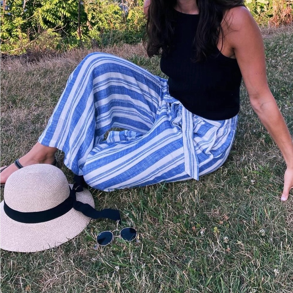 Francesca’s linen pants